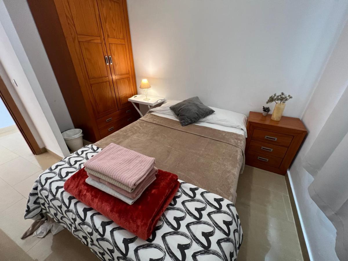 Alcamar Habitacion Privada Con Bano Compartido Cerca Al Mar! Alcalá de Henares Exterior foto